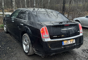 Chrysler 300C (4 фото из 7)