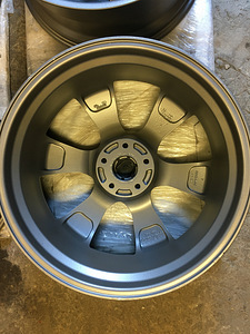 Porsche Cayenne/ VW Touareg/ Audi Q7 R22" литые диски (9 фото из 10)