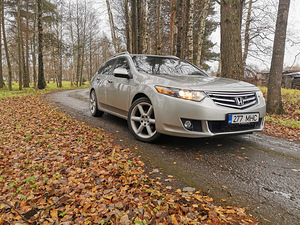 Honda accord 2009 universal (1 foto / 5)