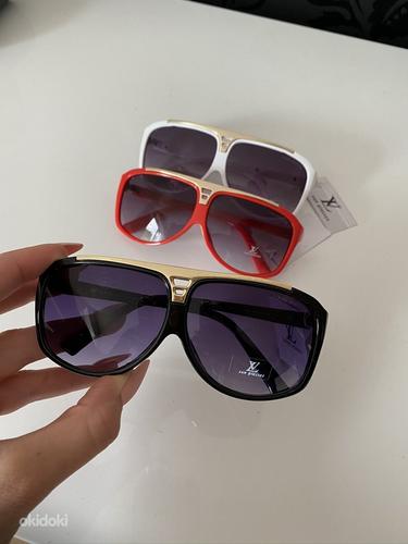 Новые солнцезащитные очки Unisex Louis Vuitton (фото #1)