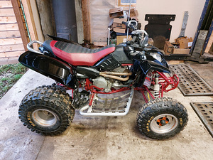 Polaris Predator 500cc ATV Quad (3 foto / 10)