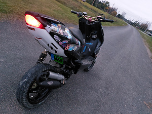 Yamaha Aerox 50cc 2004a Roller / Mopeed (1 foto / 7)