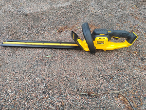 Hekilõikur DeWALT DCM563PB-XJ (2 foto / 4)