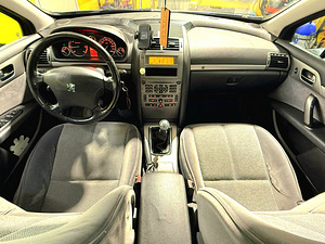 Müüa Peugeot 407 SW, Unversaal,Diisel,Manuaal (8 foto / 15)