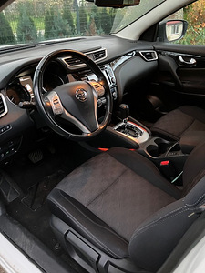 Nissan Qashqai 2014 (4 foto / 9)