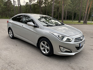 Hyundai i40 1.7 100kw automaat (1 foto / 10)