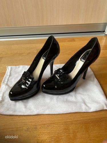 Туфли на каблуке вечерние Dior (фото #1)