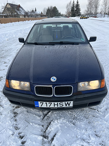 BMW e36 316i (2 фото из 13)
