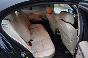 BMW 730D 2007 (12 foto / 13)