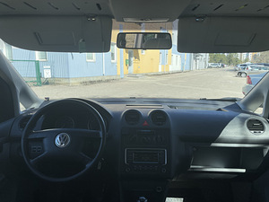 VW Caddy Life 1.6 75kw manual (5 foto / 5)