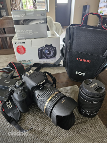 CANON EOS 700D KIT+ TAMRON PZD