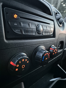 Renault Master L4H3 külmik (7 foto / 13)