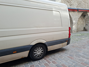 Volkswagen Crafter L4H3 Külmik 2.5tdi 120kw (5 foto / 5)