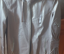 Новая кожаная куртка, М размер