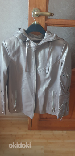 Новая кожаная куртка, М размер (фото #1)