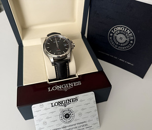 Longines Conquest V.H.P. (Very High Precission) 41 mm (1 foto / 4)