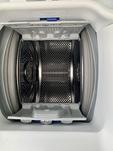 Pesumasin Electrolux (2 foto / 2)