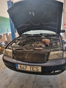 Audi A4 B5 (4 фото из 9)
