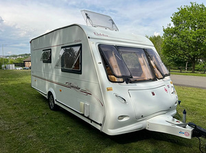Haagissuvila ELDDIS SUNSEEKER 482. 2005a (2 foto / 10)