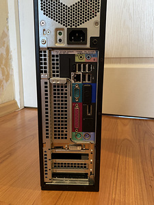 Dell Optiplex 980 ( i7 2.8ghz, 8GB ram, 500GB HDD) (9 foto / 10)