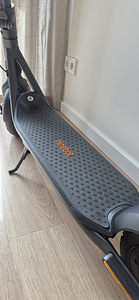 Самокат Ninebot by Segway Kickscooter F2 Pro E (2 фото из 5)