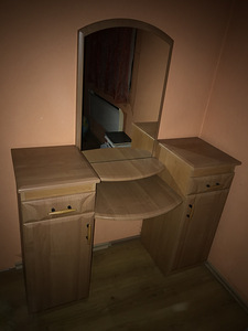 Tualetilaud peegliga (2 foto / 2)