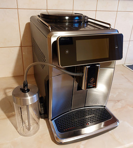 Espressomasin Philips Saeco Deluxe (1 foto / 3)