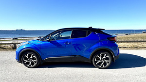 2022 Toyota CH-R (9 foto / 14)