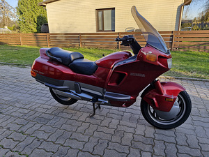 Honda PC 800 (4 фото из 6)