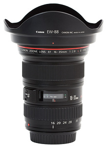 Canon EF 16-35mm f/2.8L II USM (1 foto / 1)