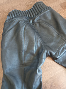 Dainese motopüksid S (3 foto / 5)