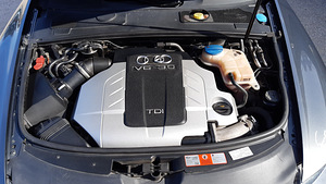 Audi A6C6 Avant/S-Line (10 foto / 15)