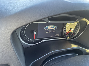 Ford Mondeo (2 фото из 5)