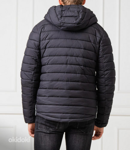 Мужская куртка Calvin Klein, размер XL. (фото #2)