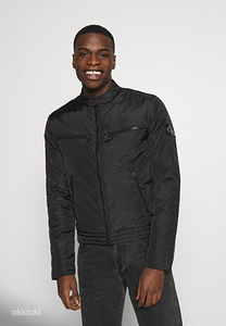 Calvin Klein meeste jope (2 foto / 4)