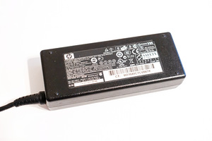 HP laadija / toiteplokk 90W (1 foto / 4)