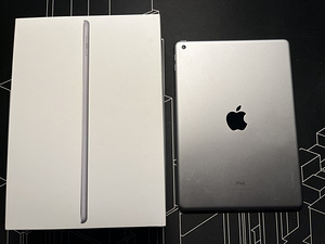 Apple iPad (6th Generation) WiFi 32Gb (3 foto / 3)