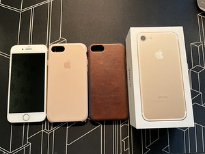 iPhone 7, Gold, 32Gb (1 фото из 2)