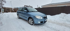 Skoda Fabia Combi II (5 foto / 8)