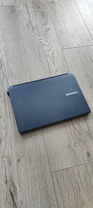 Samsung 900X3C (4 фото из 4)