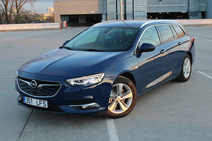 Opel Insignia Sports Tourer 2.0 125kW (1 foto / 14)