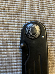 Нож Harley Davidson (3 фото из 6)