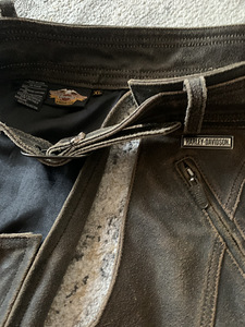 Kaitsvad nahkpüksid Harley Davidson, XL (2 foto / 4)