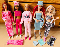 Набор нарядов для большой куклы Barbie из 17 предметов