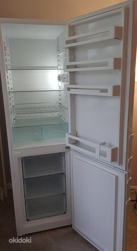 Холодильник LIEBHERR (фото #1)