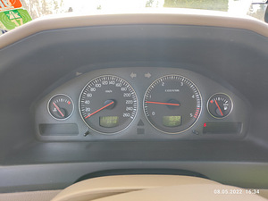 Volvo V70 (2 foto / 11)