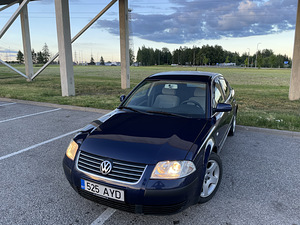Volkswagen Passat (1 foto / 6)