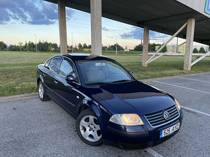 Volkswagen Passat (2 foto / 6)