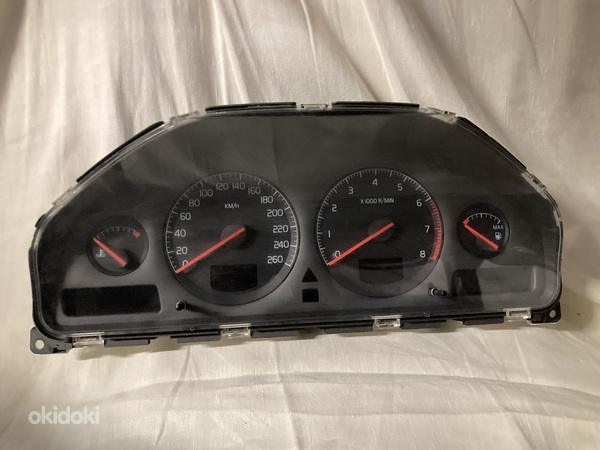 Блок спидометра для Volvo 2000 года