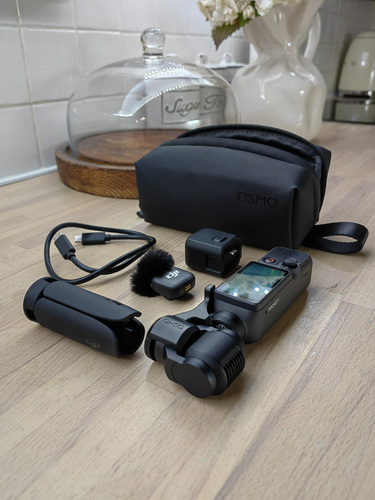 DJI OSMO Pocket 4